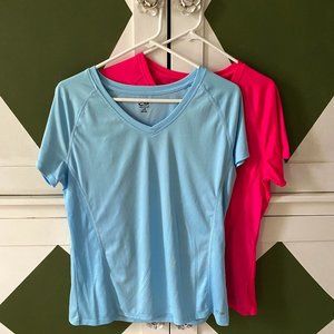 🌟 LAST CALL!!! 🌟 LIKE NEW! SET OF 2 Champion Athletic Tops